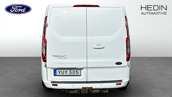 Ford Transit Custom 7 of 12