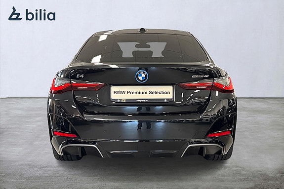 BMW i4 4 of 18