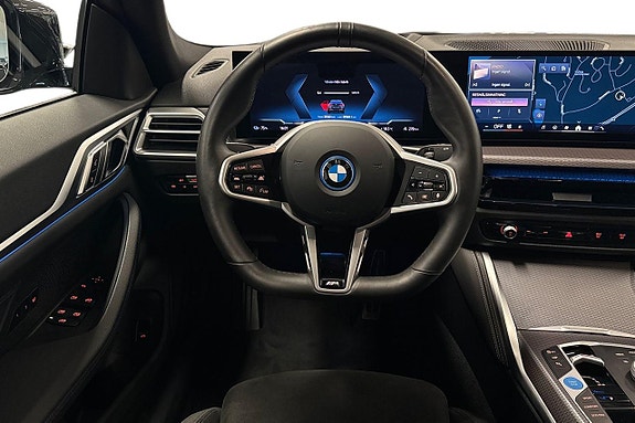 BMW i4 9 of 18