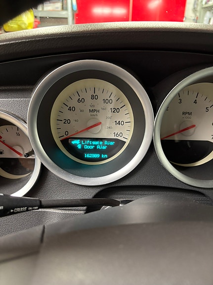 Dodge Magnum 3 of 5