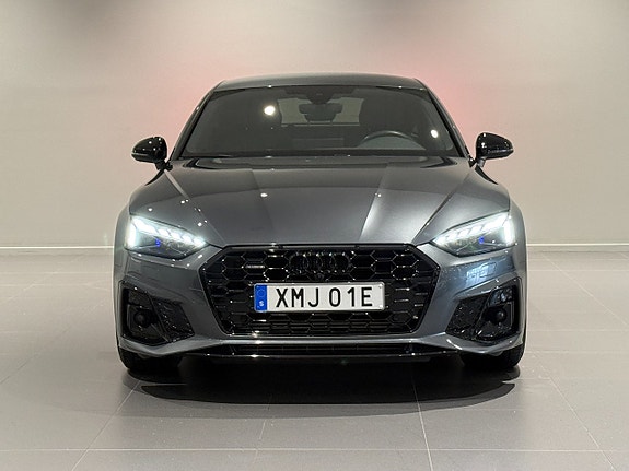 Audi A5 2 of 18