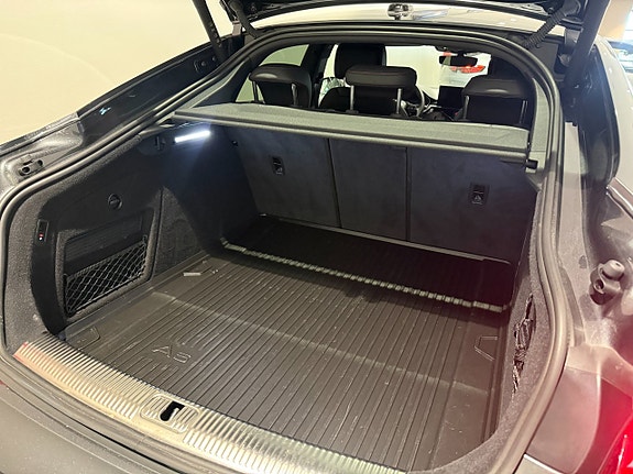 Audi A5 6 of 18