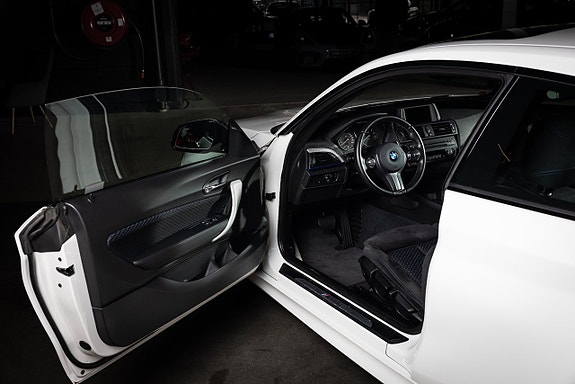 BMW M135i 10 of 28