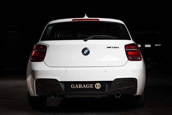 BMW M135i 6 of 28