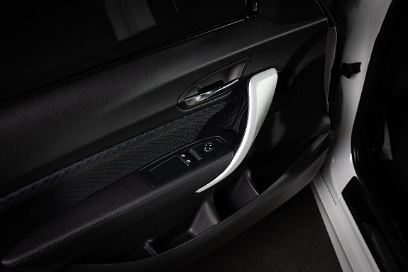 BMW M135i 20 of 28