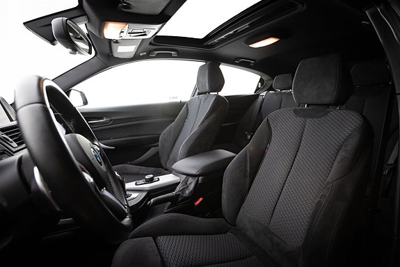 BMW M135i 14 of 28
