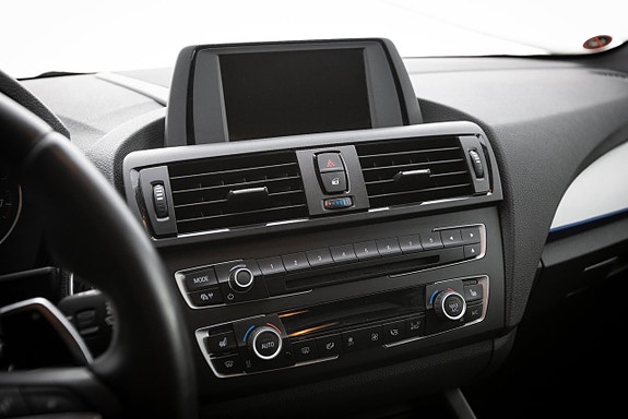 BMW M135i 19 of 28