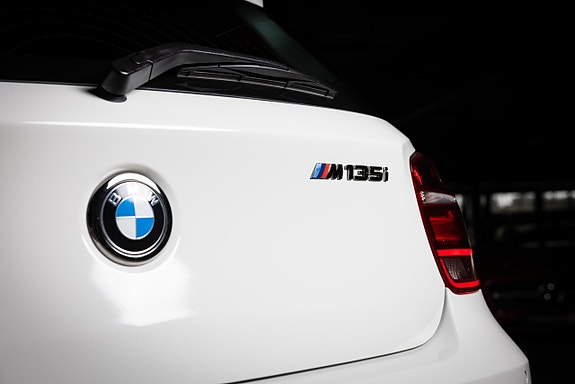 BMW M135i 23 of 28