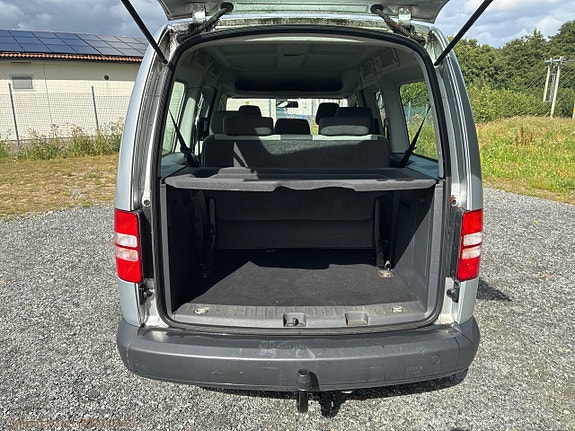 Volkswagen Caddy Maxi 9 of 30