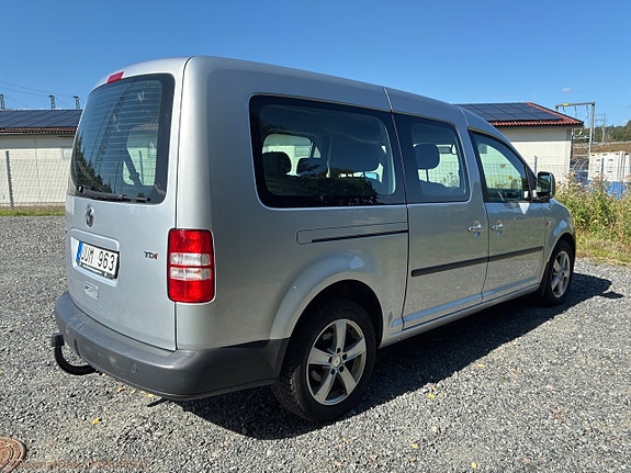 Volkswagen Caddy Maxi 5 of 30