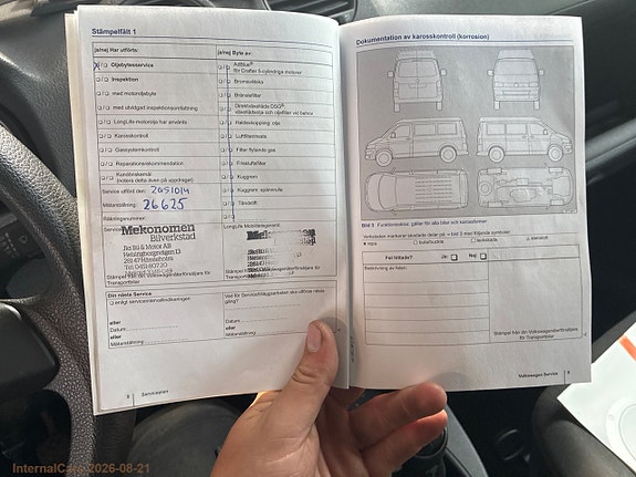 Volkswagen Caddy Maxi 24 of 30