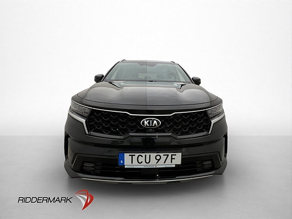 Kia Sorento 2 of 30