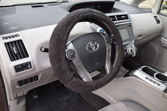 Toyota Prius+ 19 of 23