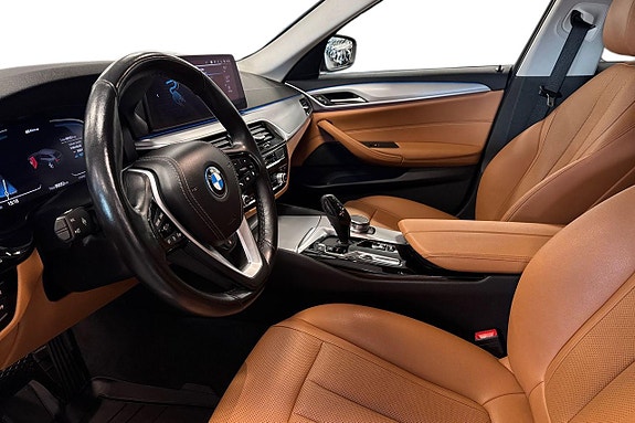 BMW 530e 12 of 17