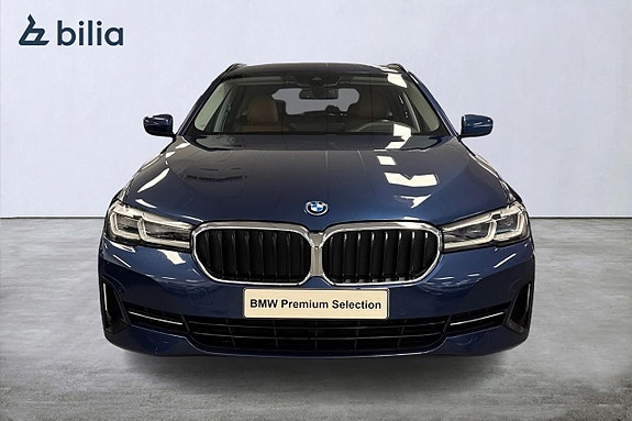 BMW 530e 5 of 17