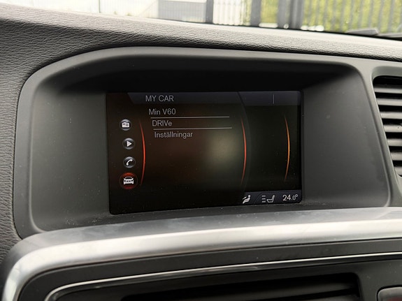Volvo V60 20 of 27