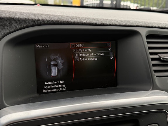 Volvo V60 19 of 27
