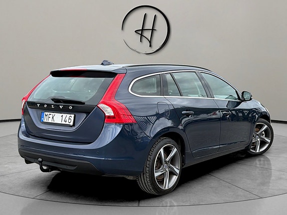 Volvo V60 5 of 27