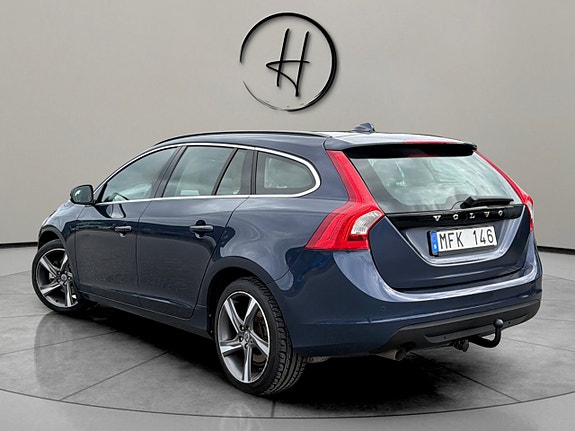 Volvo V60 6 of 27