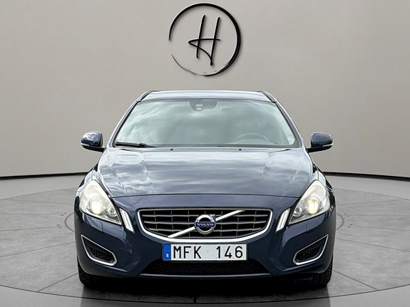 Volvo V60 3 of 27