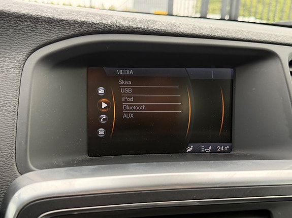 Volvo V60 24 of 27
