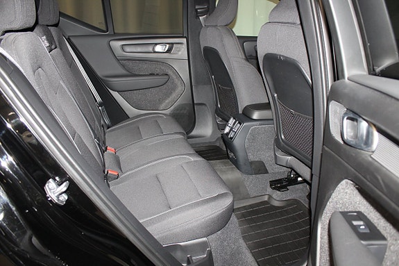 Volvo XC40 22 of 30