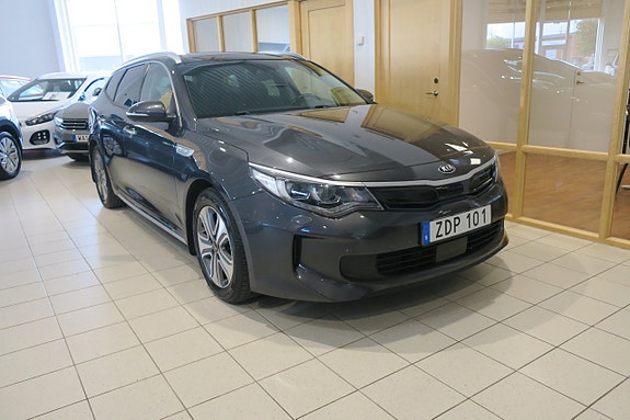 Kia Optima 2 of 22