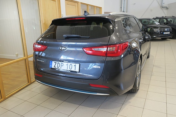 Kia Optima 4 of 22