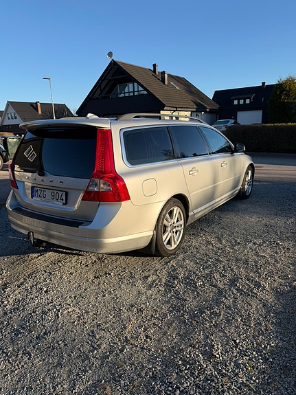 Volvo V70 5 of 5