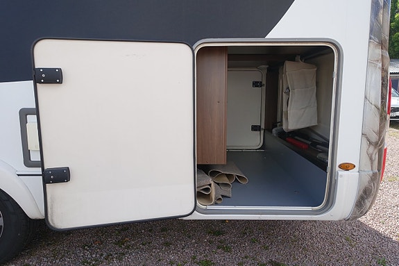 Bürstner Elegance I810 3.0 Kamkedja/AC/Solcell 7 of 30