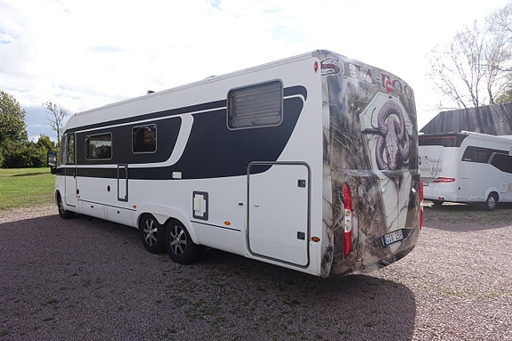 Bürstner Elegance I810 3.0 Kamkedja/AC/Solcell 4 of 30