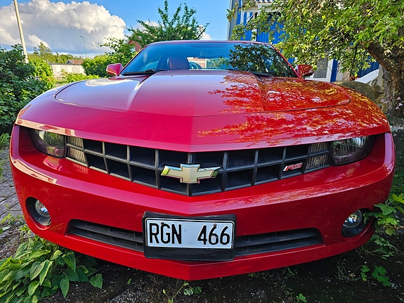 Chevrolet Camaro 12 of 18
