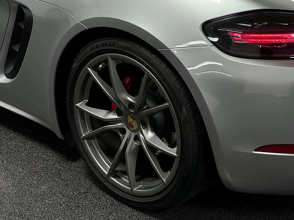 Porsche 718 Cayman GTS 4 of 21