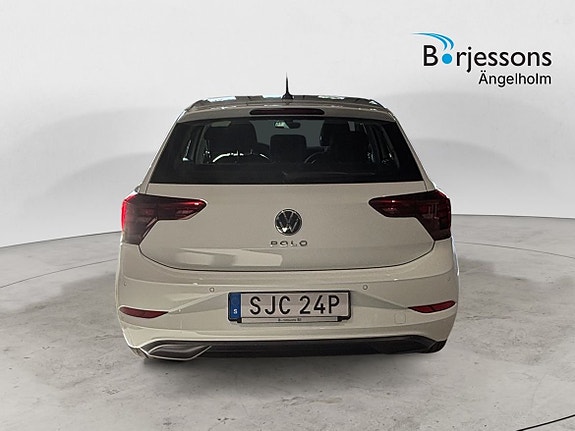 Volkswagen Polo 4 of 8
