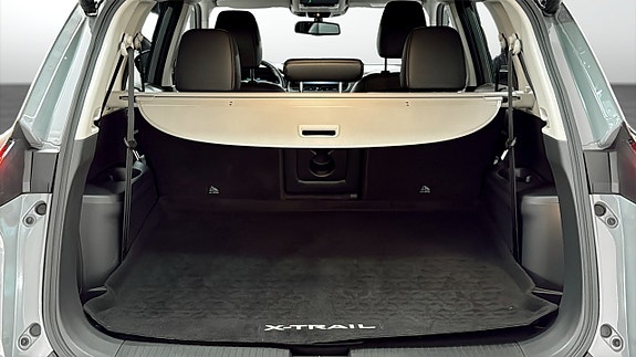 Nissan X-Trail 10 of 12