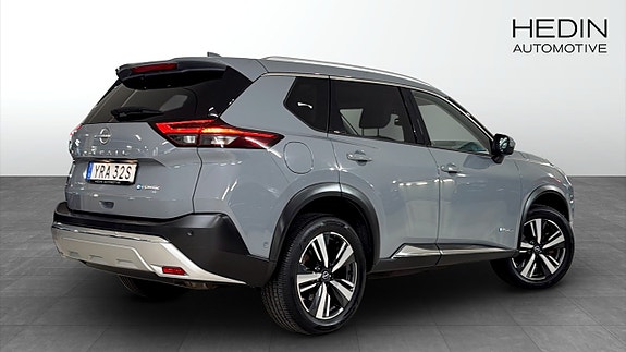Nissan X-Trail 2 of 12