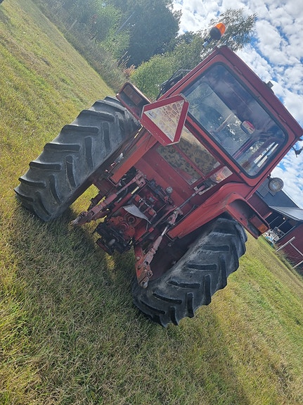 Volvo 2254 4 of 4