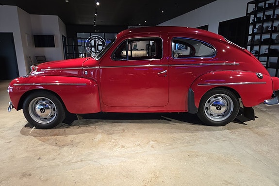 Volvo PV 2 of 27