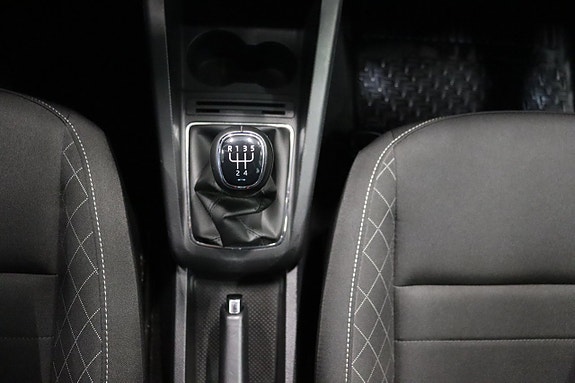 Skoda Fabia 19 of 28