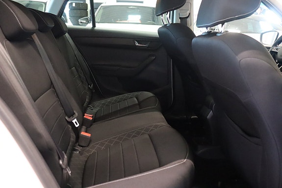 Skoda Fabia 10 of 28