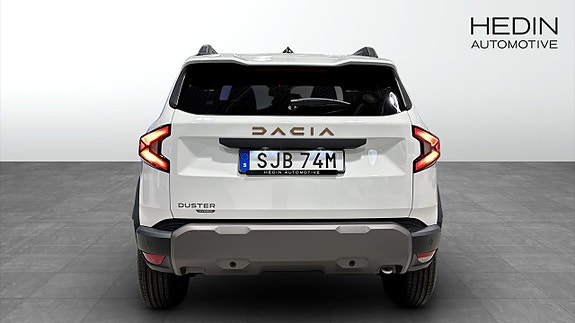 Dacia Duster 6 of 12