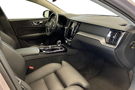 Volvo V60 7 of 21