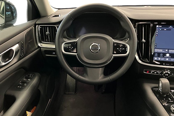 Volvo V60 11 of 21