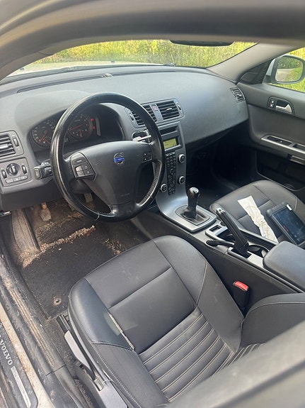 Volvo V50 5 of 5