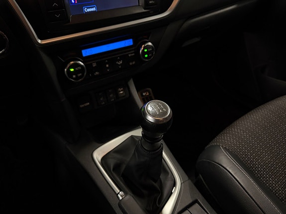 Toyota Auris 13 of 17