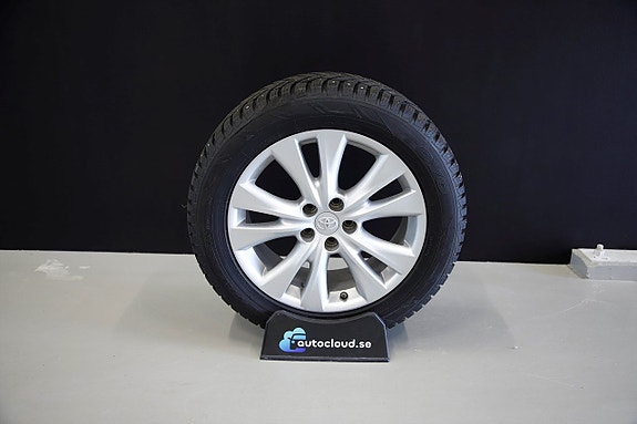 Toyota RAV4 13 of 14