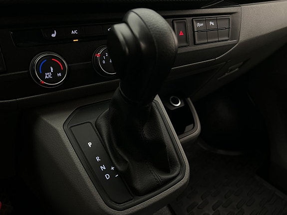 Volkswagen Transporter 23 of 30