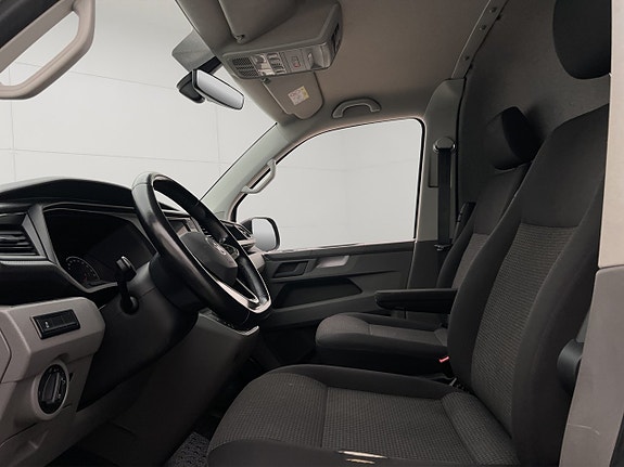 Volkswagen Transporter 17 of 30