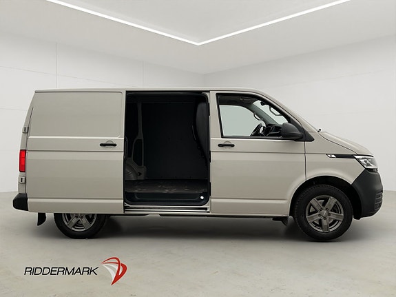 Volkswagen Transporter 12 of 30