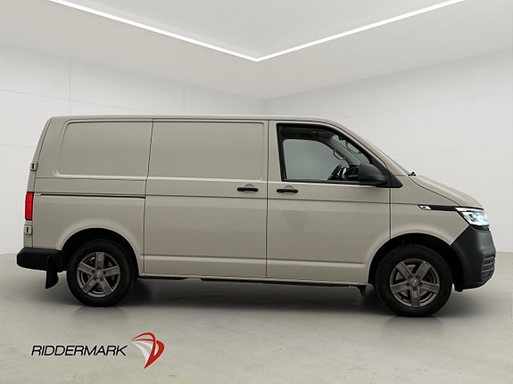 Volkswagen Transporter 2 of 30